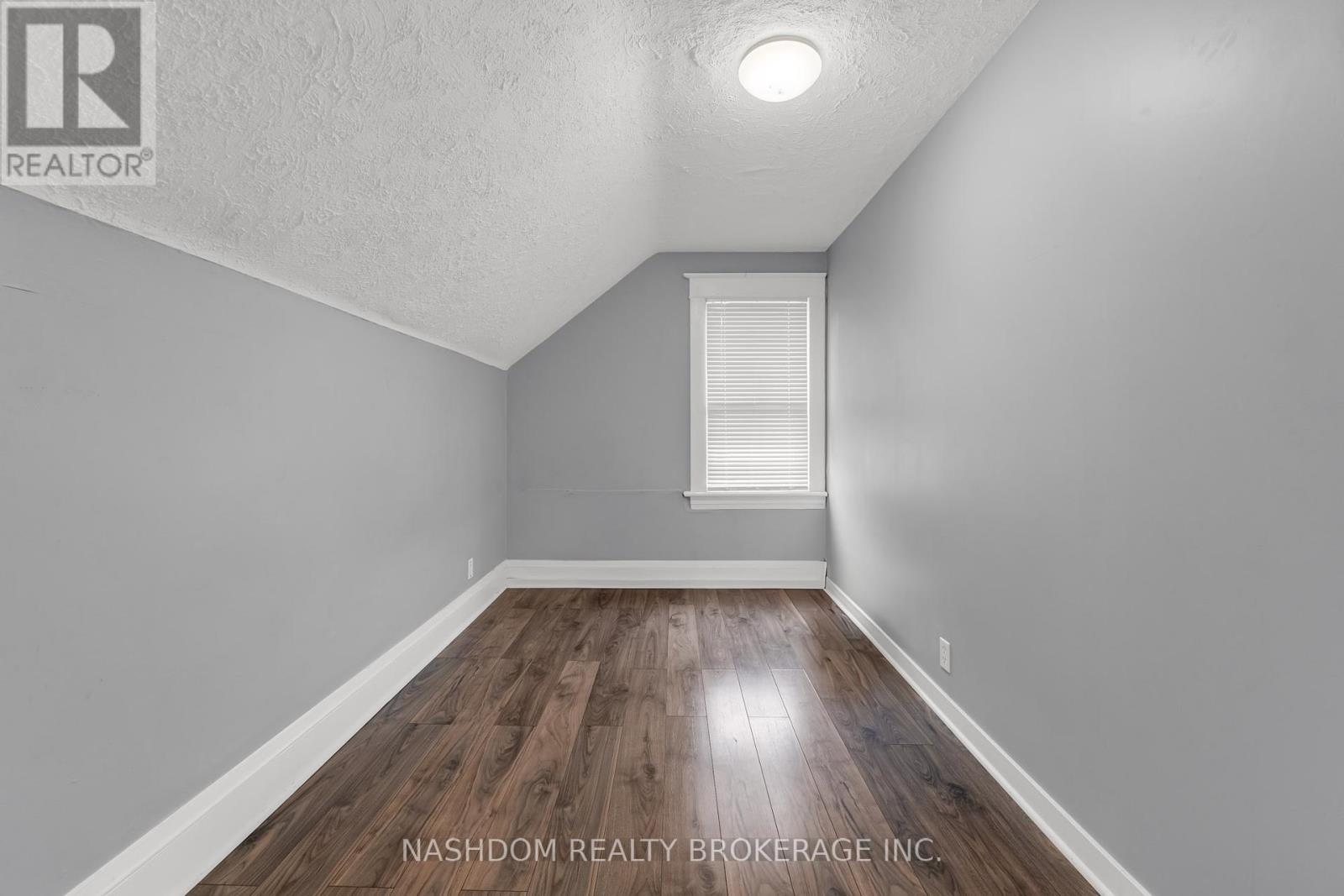 6510 Drummond Road Property Photo 8