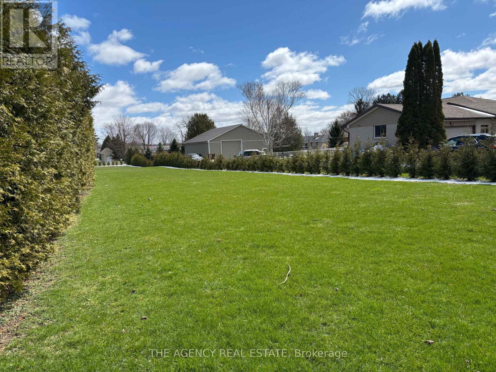 98 Coulter Avenue Property Photo 1