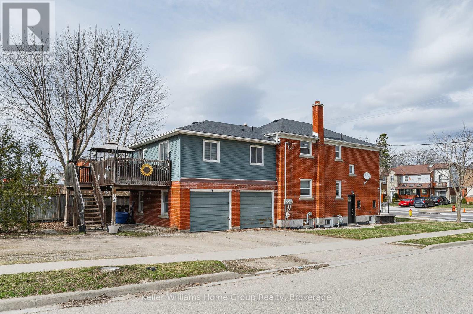 107 East Avenue Property Photo 17