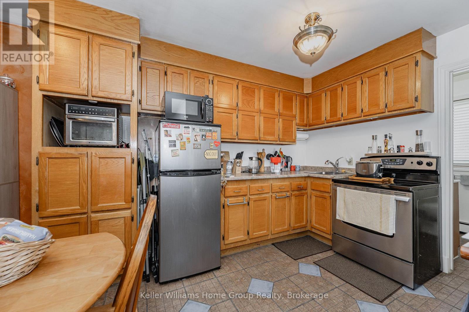 107 East Avenue Property Photo 24