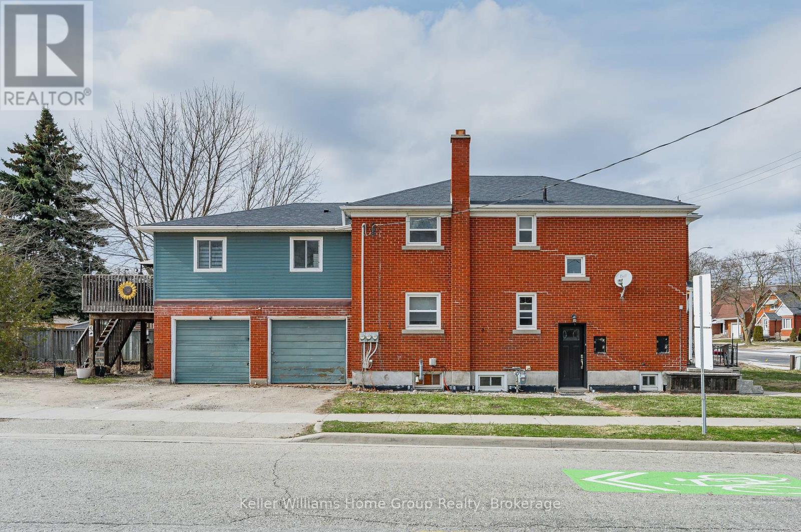 107 East Avenue Property Photo 28