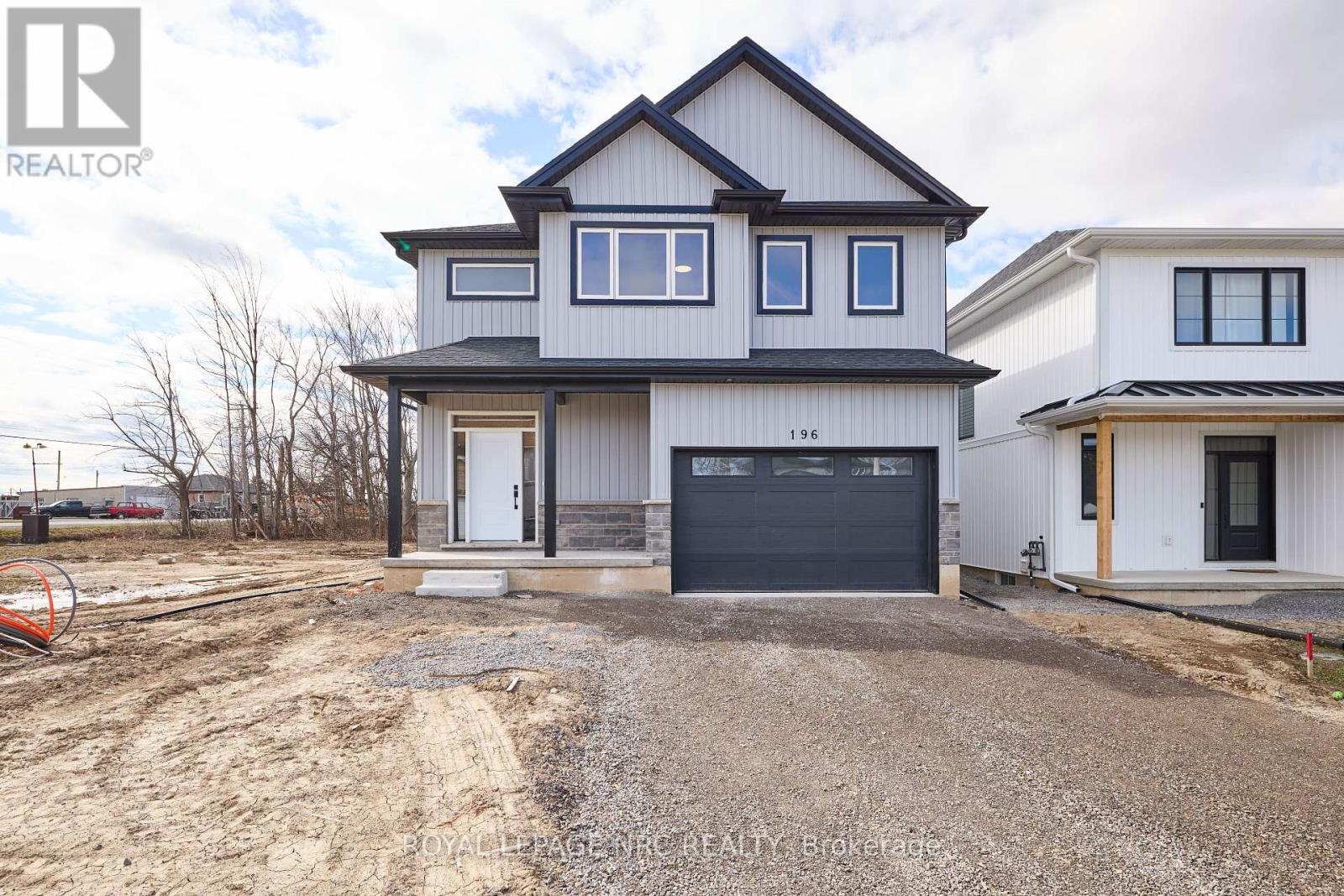 196 Hodgkins Avenue Property Photo 1