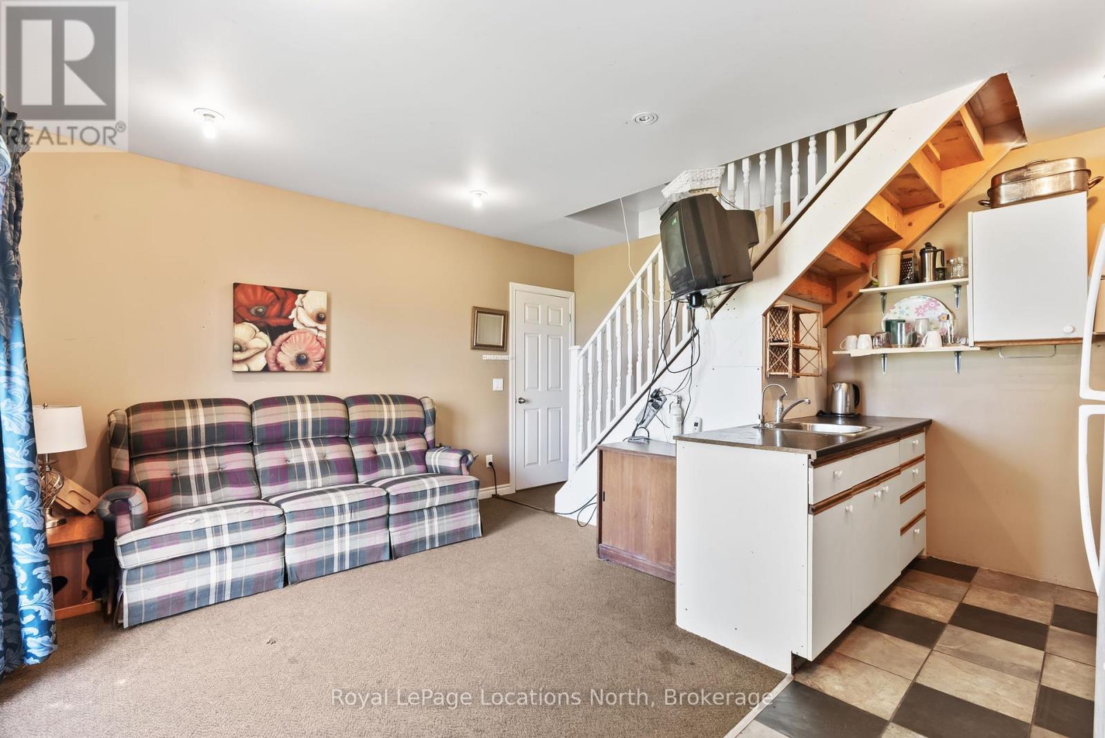 6 Ashfield-huron Road Property Photo 19