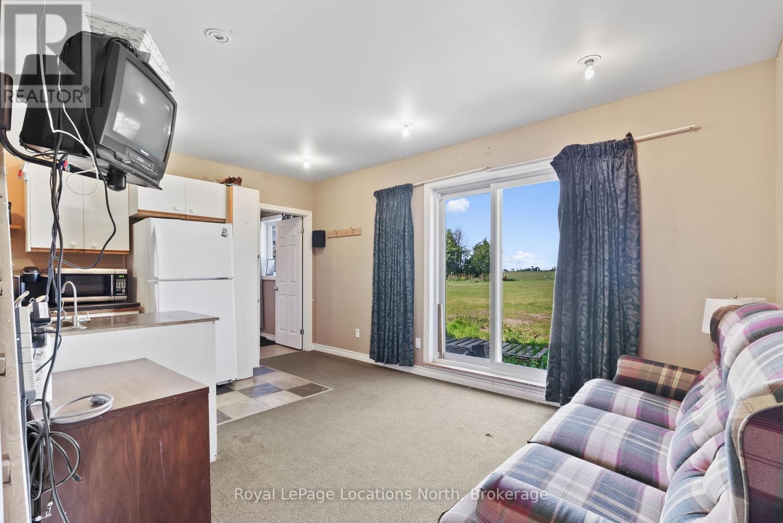 6 Ashfield-huron Road Property Photo 22