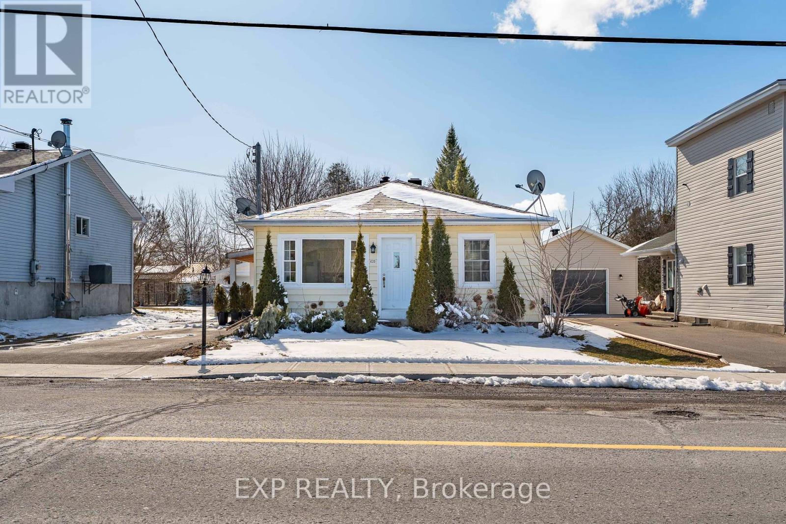 620 Water Street Property Photo 1