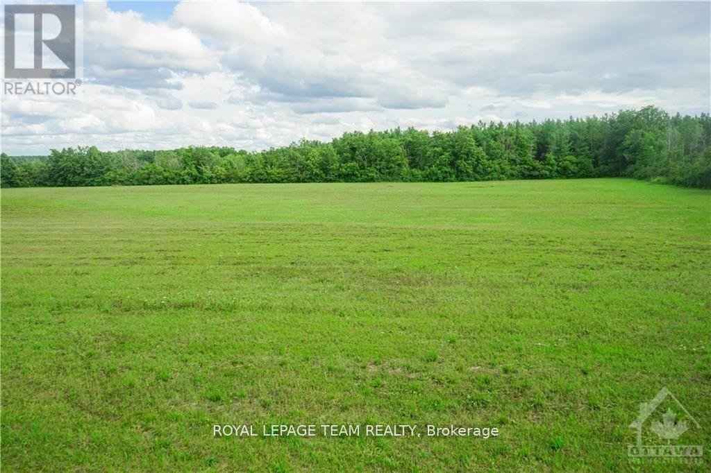 8530 Victoria Street Property Photo 3