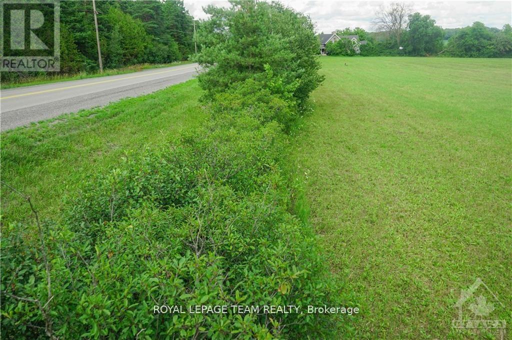 8530 Victoria Street Property Photo 4