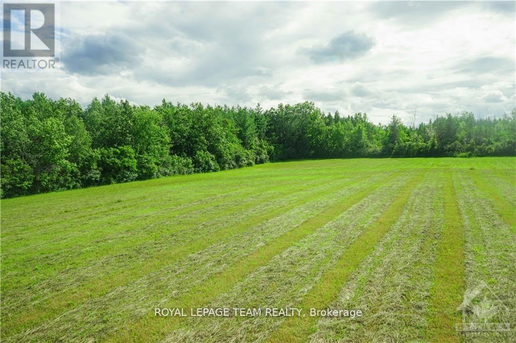 8530 Victoria Street Property Photo 6