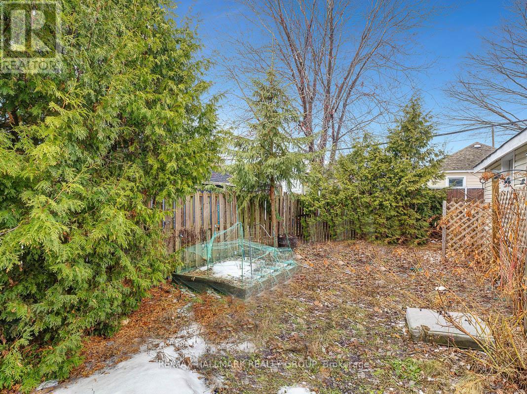 193 Gladu Street Property Photo 28