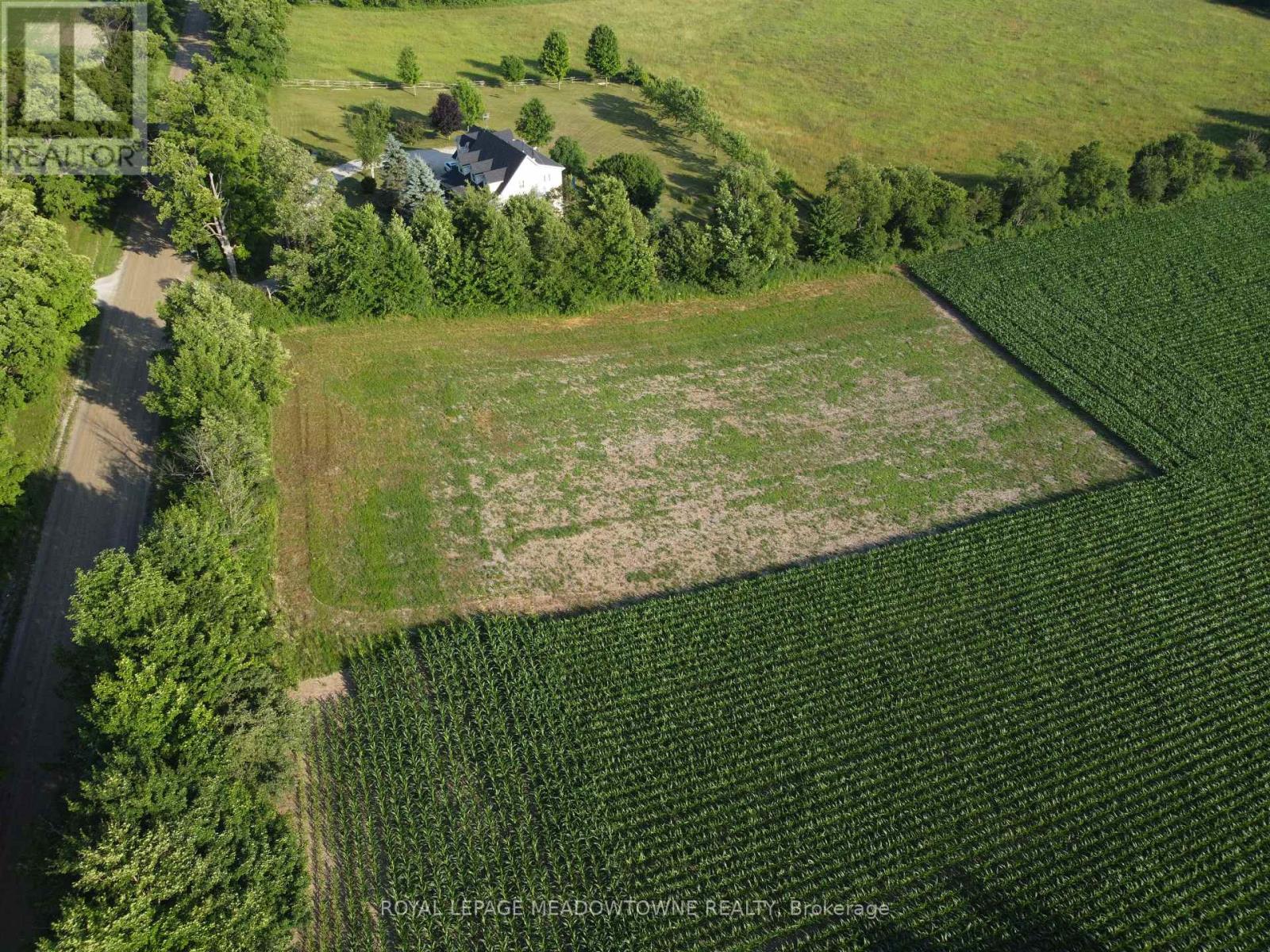 5258 Third Line Property Photo 11