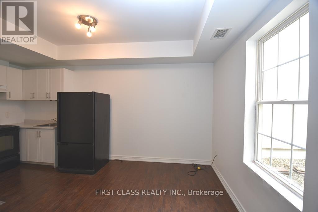 2 - 18 Market Street Property Photo 7