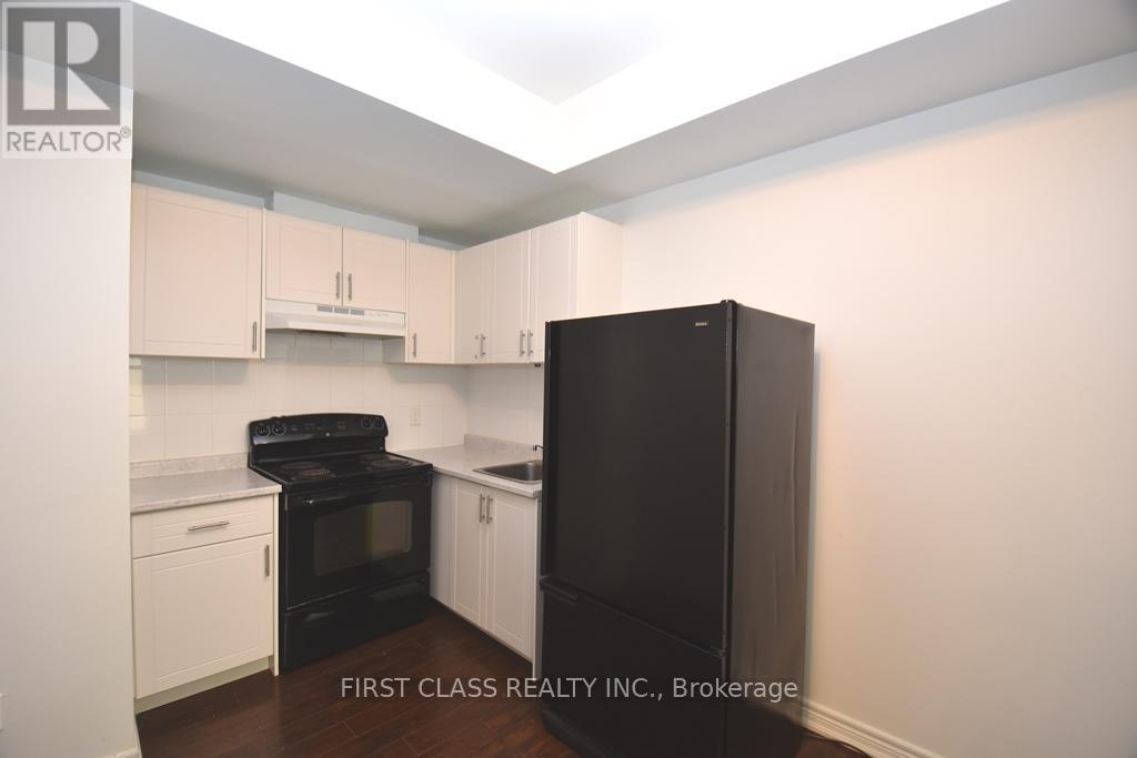 2 - 18 Market Street Property Photo 8