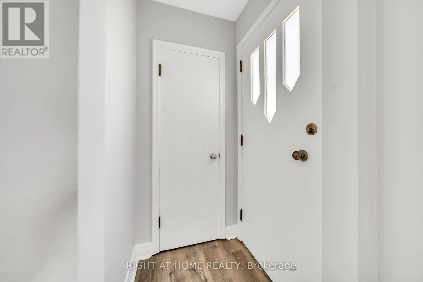 171 Eighth Avenue Property Photo 4