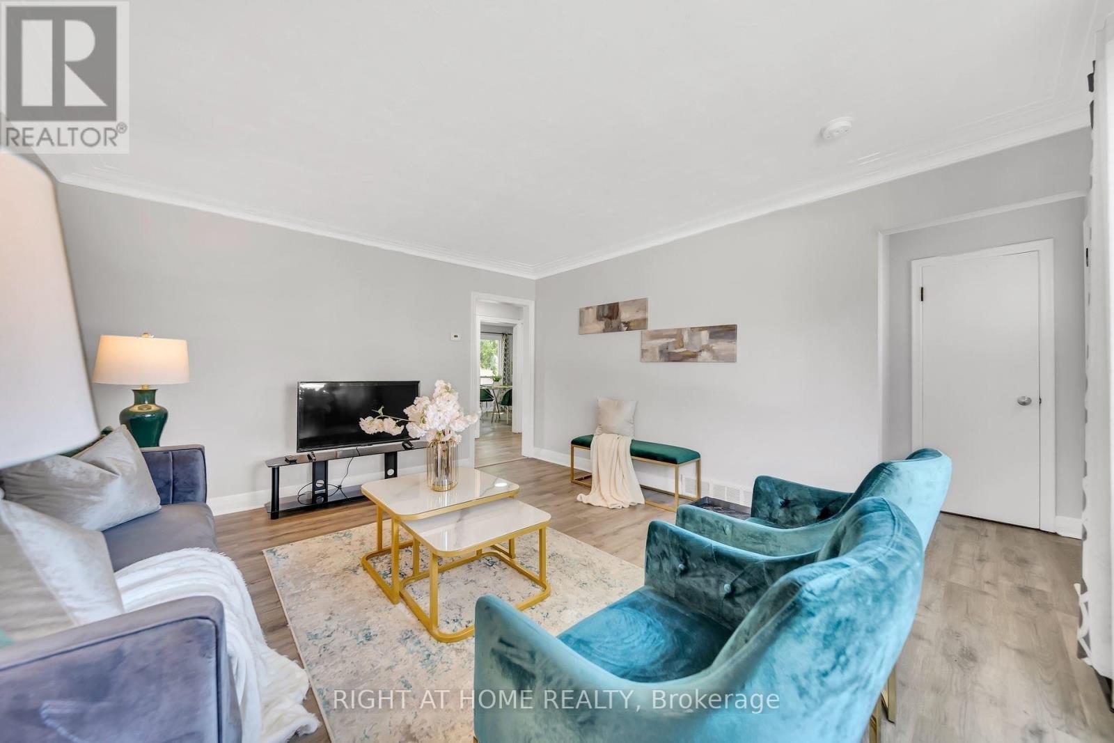 171 Eighth Avenue Property Photo 6
