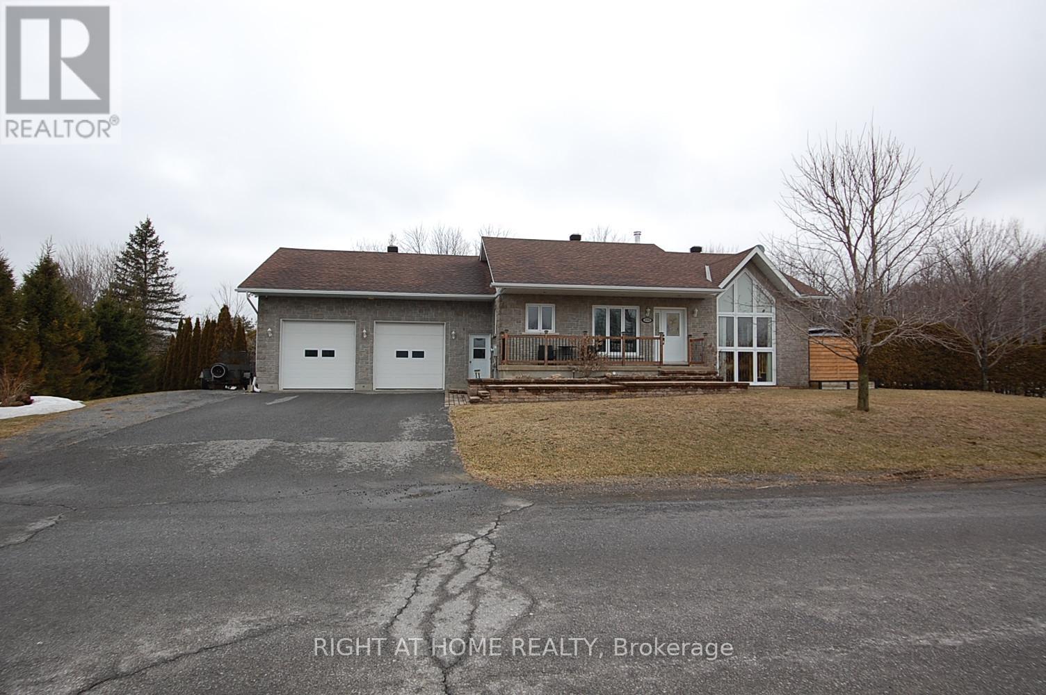 390 Marcel Street Property Photo 1