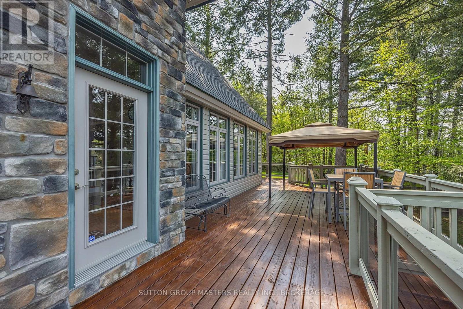3048 Blue Sky Lane Property Photo 4