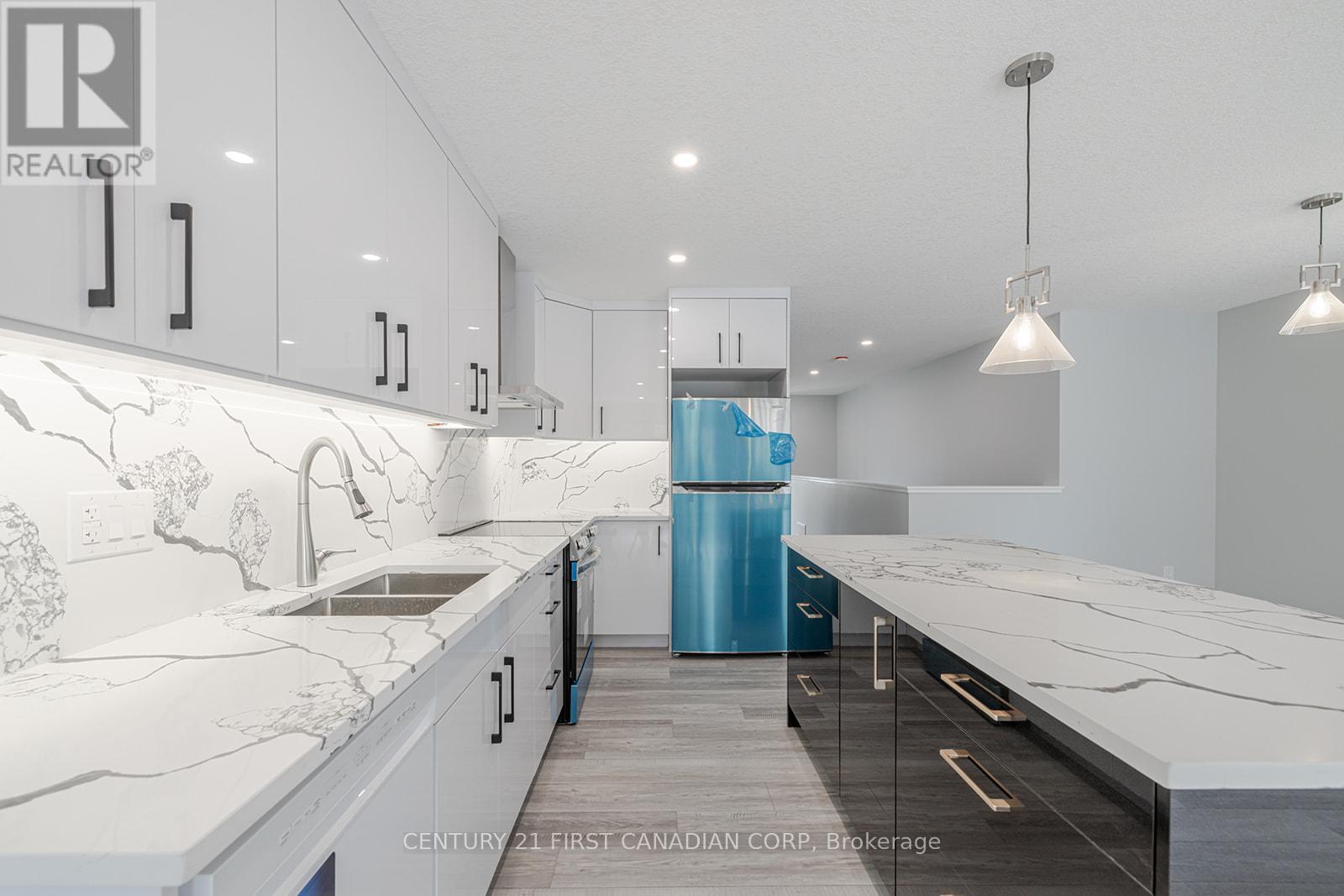 109 Ross Street Property Photo 19