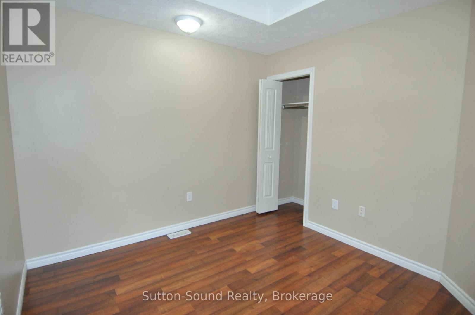 1326 15th St B Street E Property Photo 5