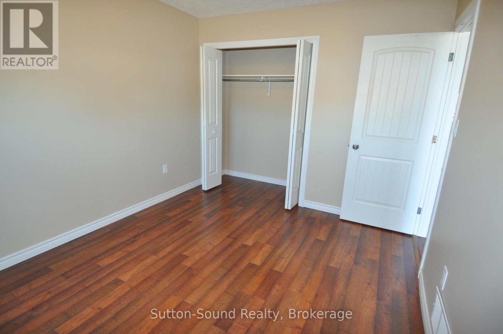 1326 15th St B Street E Property Photo 9