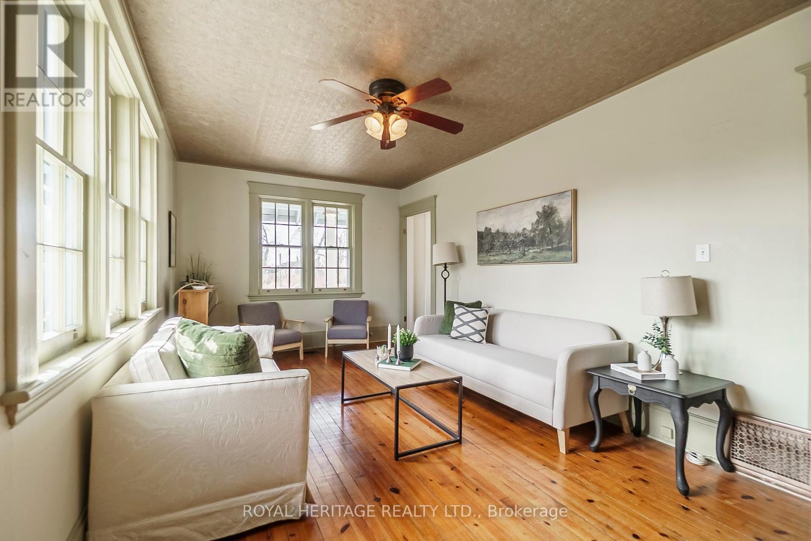31 Dewart Lane Property Photo 10