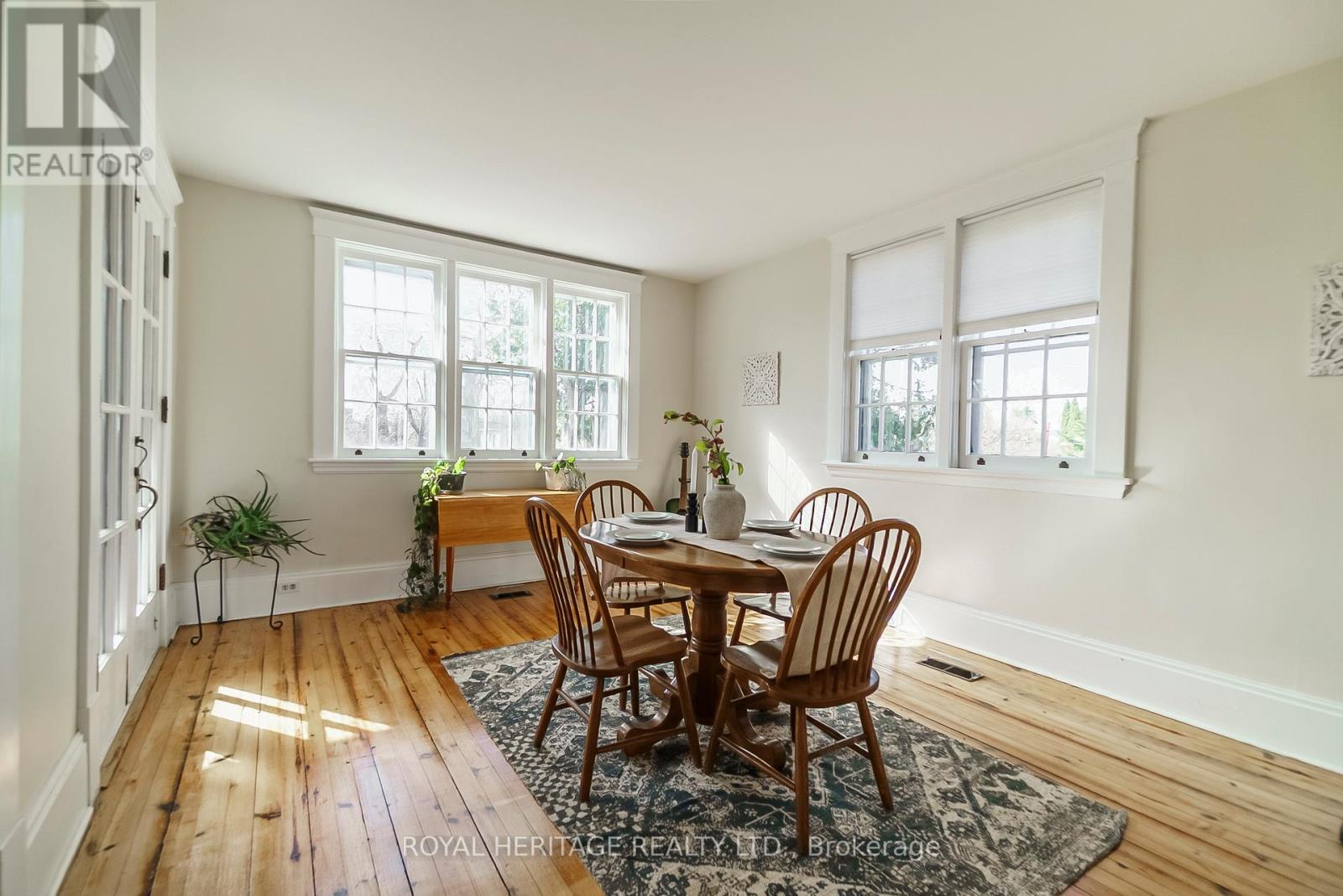31 Dewart Lane Property Photo 14