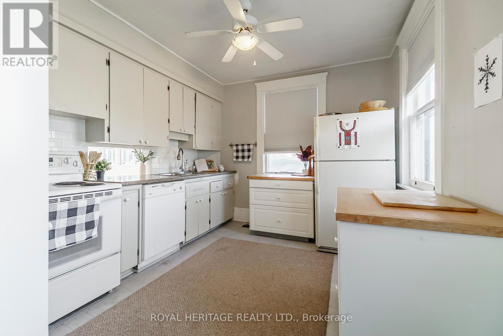 31 Dewart Lane Property Photo 18