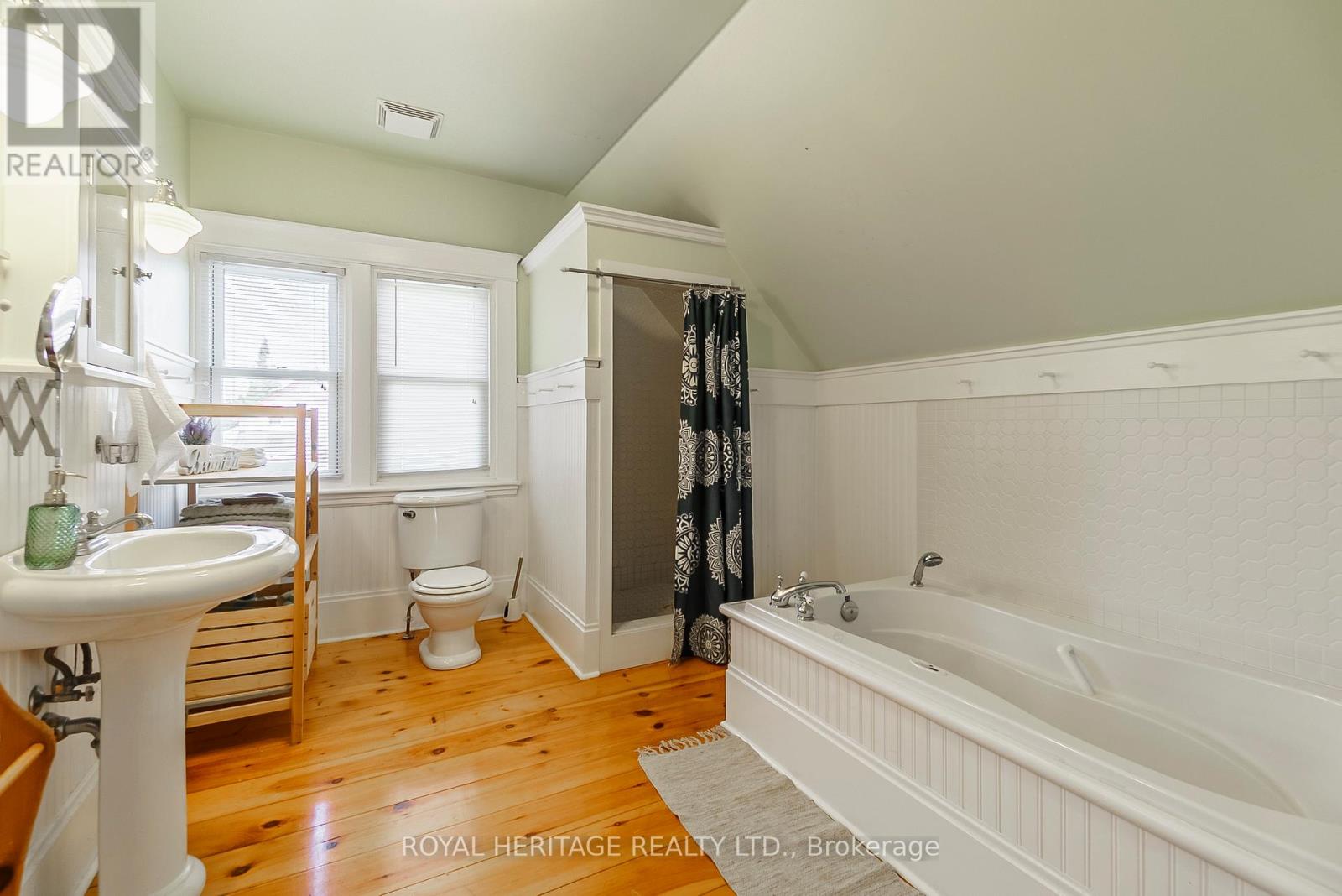 31 Dewart Lane Property Photo 32