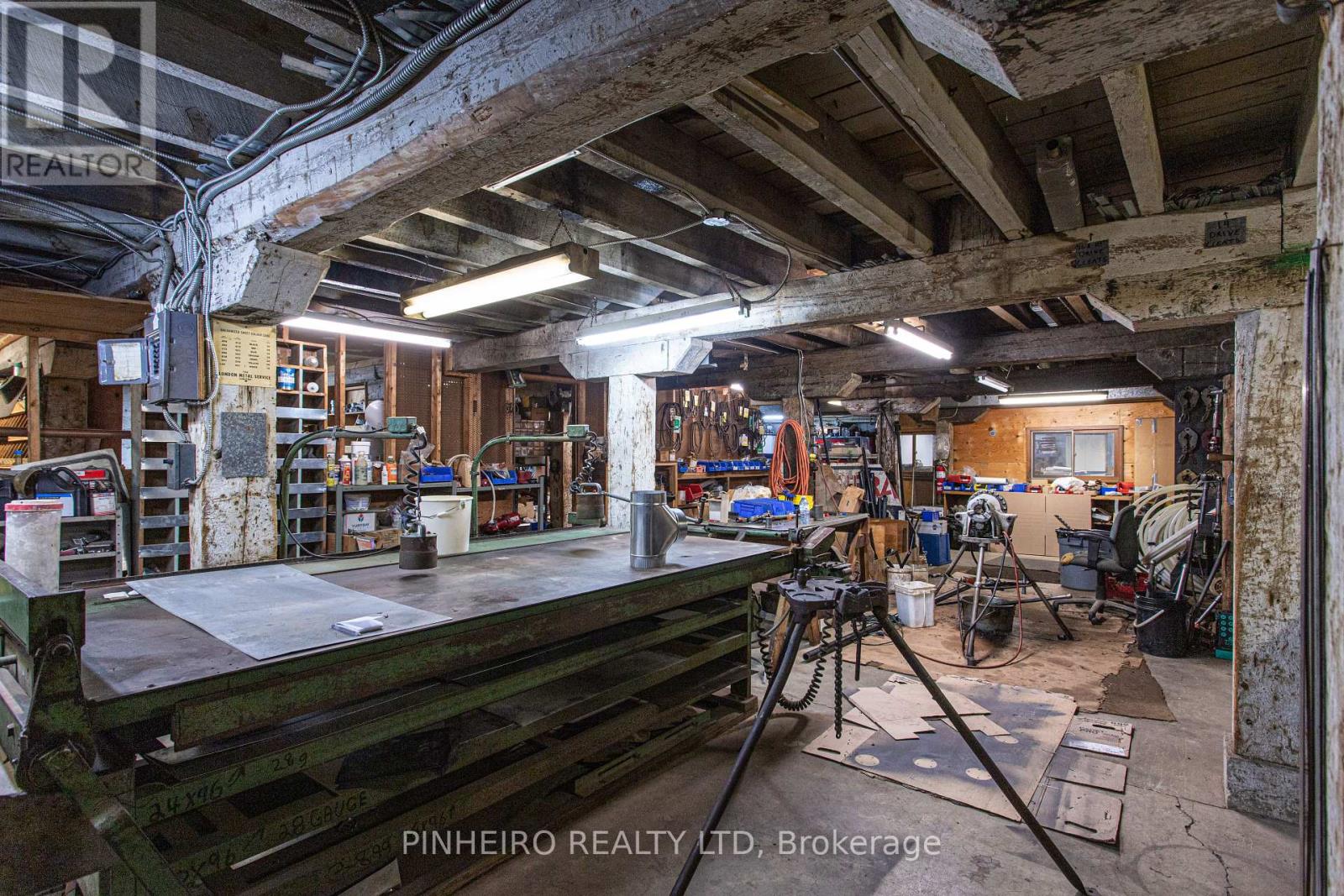 100 St George Street Property Photo 26