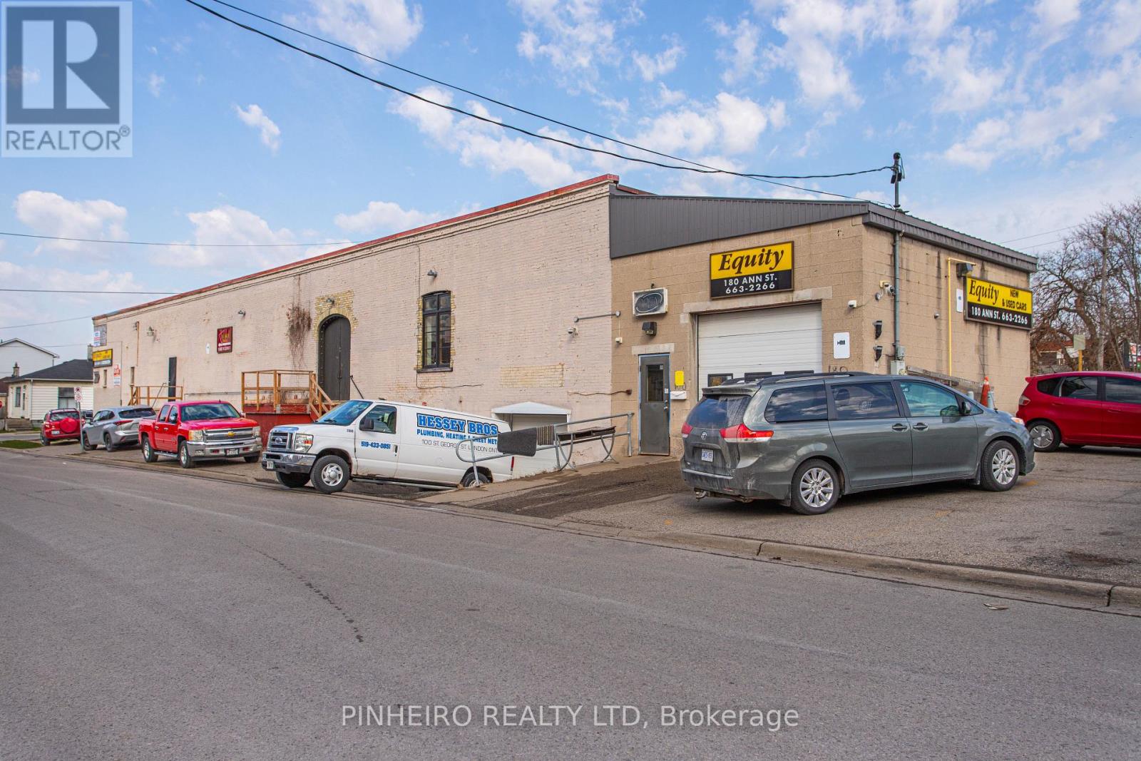 100 St George Street Property Photo 37