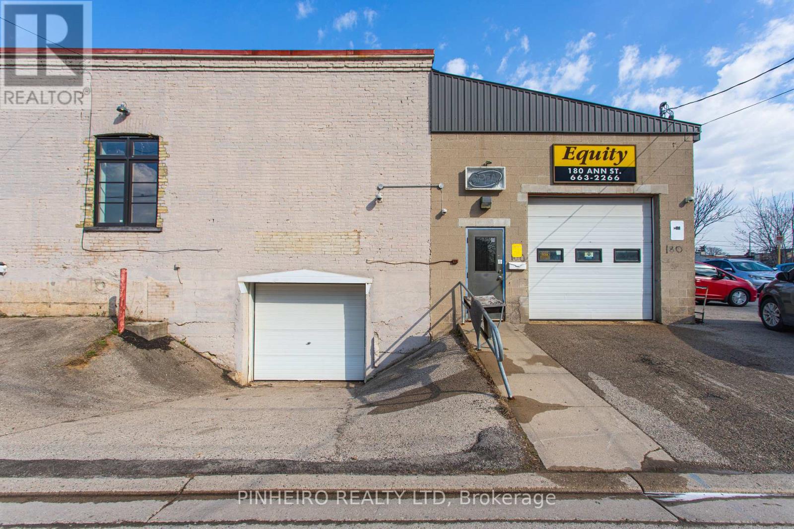100 St George Street Property Photo 38