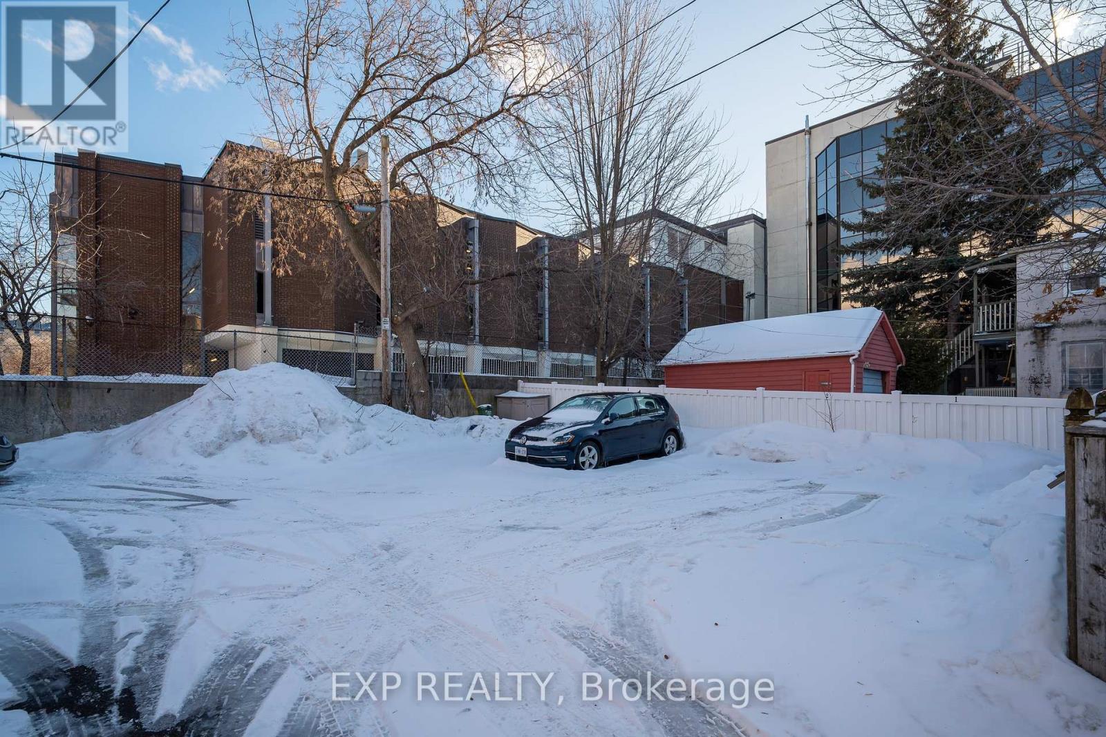 52 St Andrew Street Property Photo 35