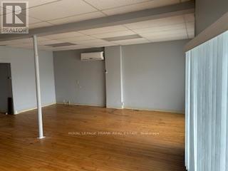 Unit #1 Main Floor - 817 Ward Street Property Photo 7