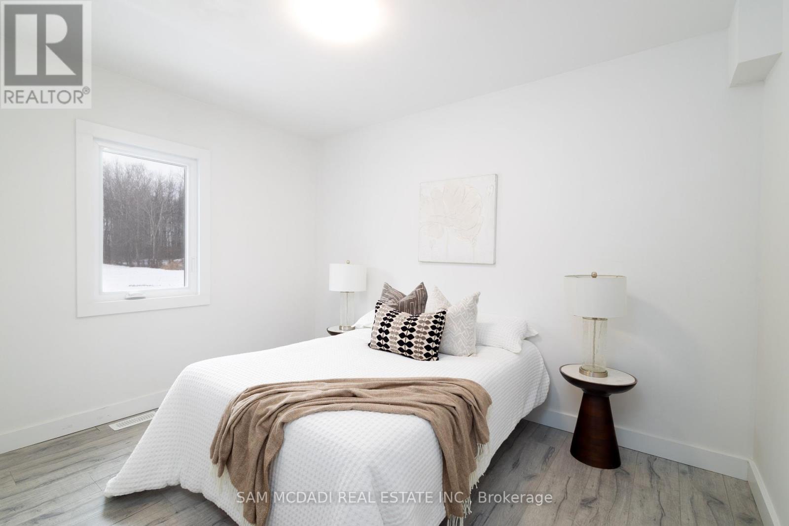 100 Green Mountain Road E Property Photo 14