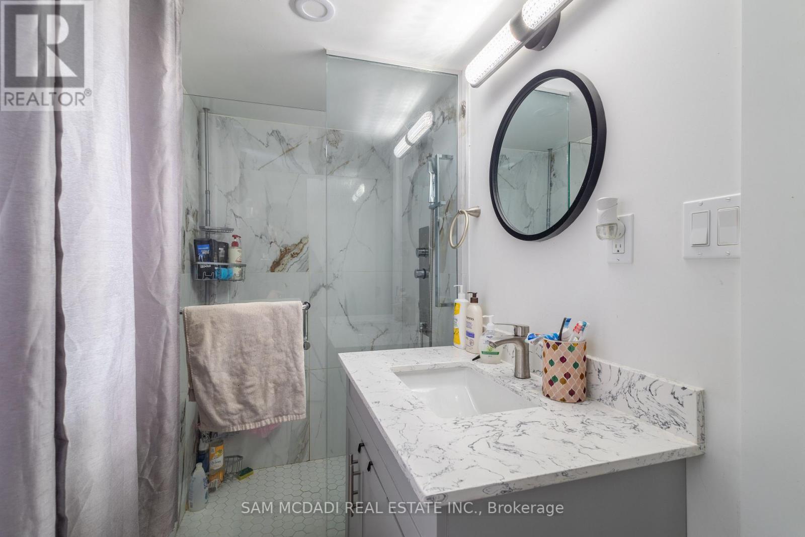 100 Green Mountain Road E Property Photo 23