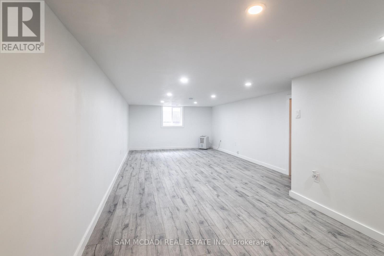 100 Green Mountain Road E Property Photo 26