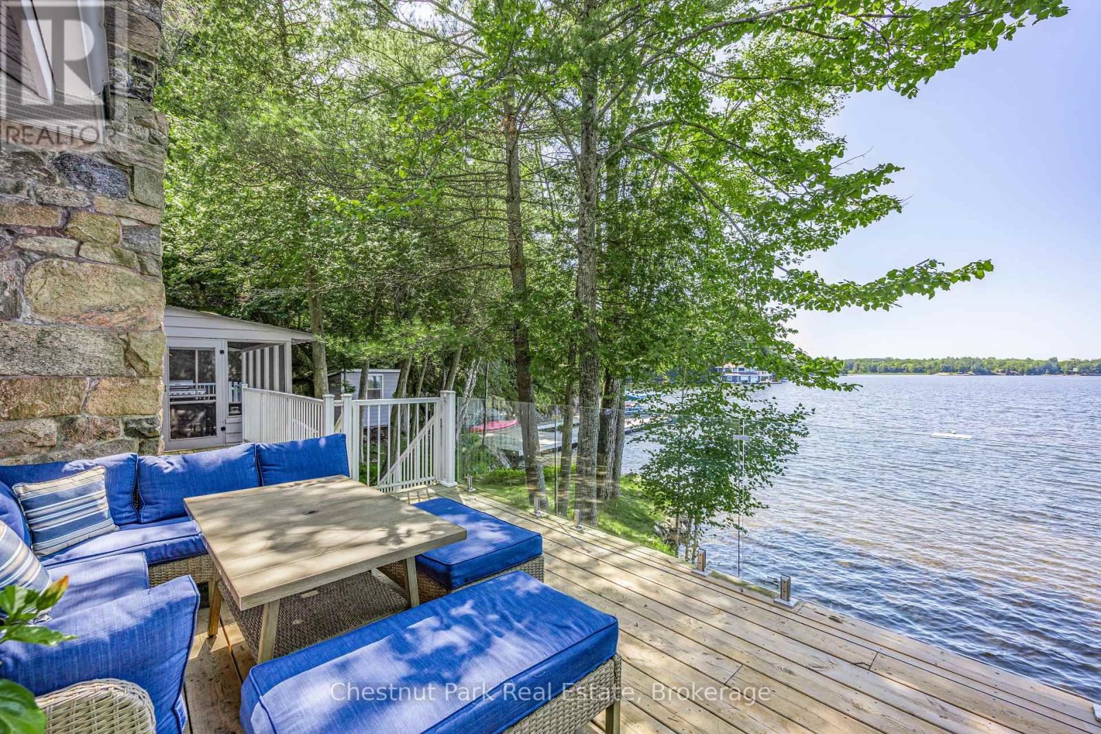 3 - 1251 Brackenrig Road N Property Photo 2