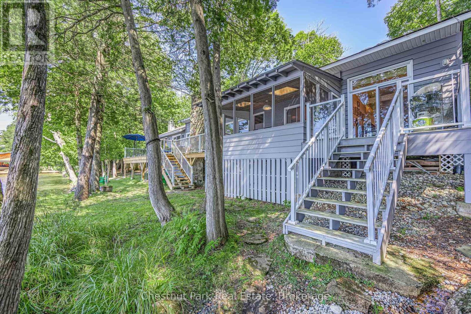 3 - 1251 Brackenrig Road N Property Photo 6