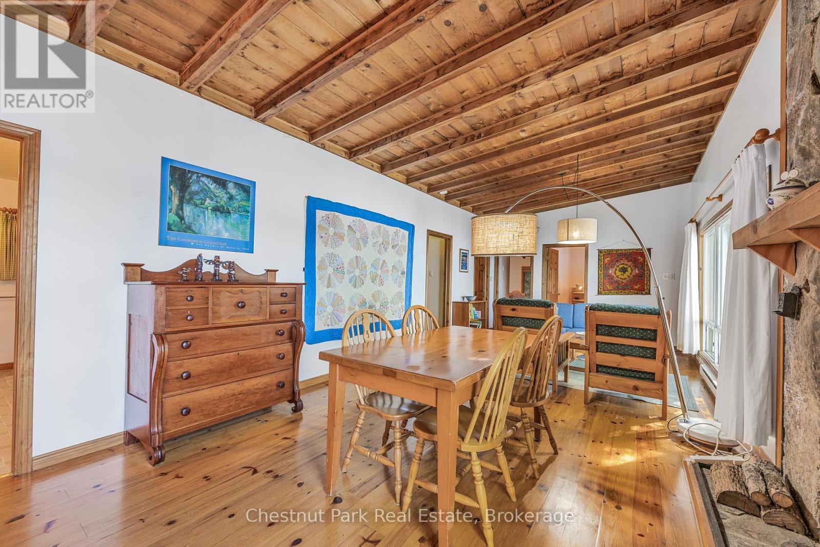 3 - 1251 Brackenrig Road N Property Photo 24