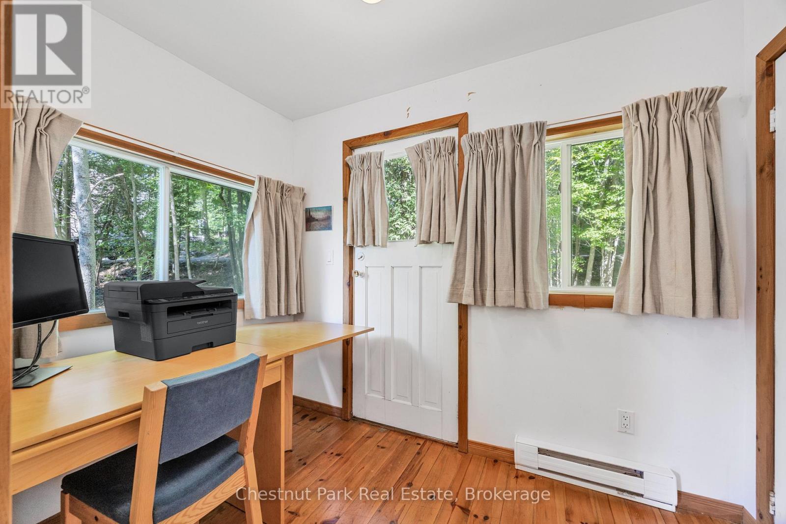 3 - 1251 Brackenrig Road N Property Photo 41
