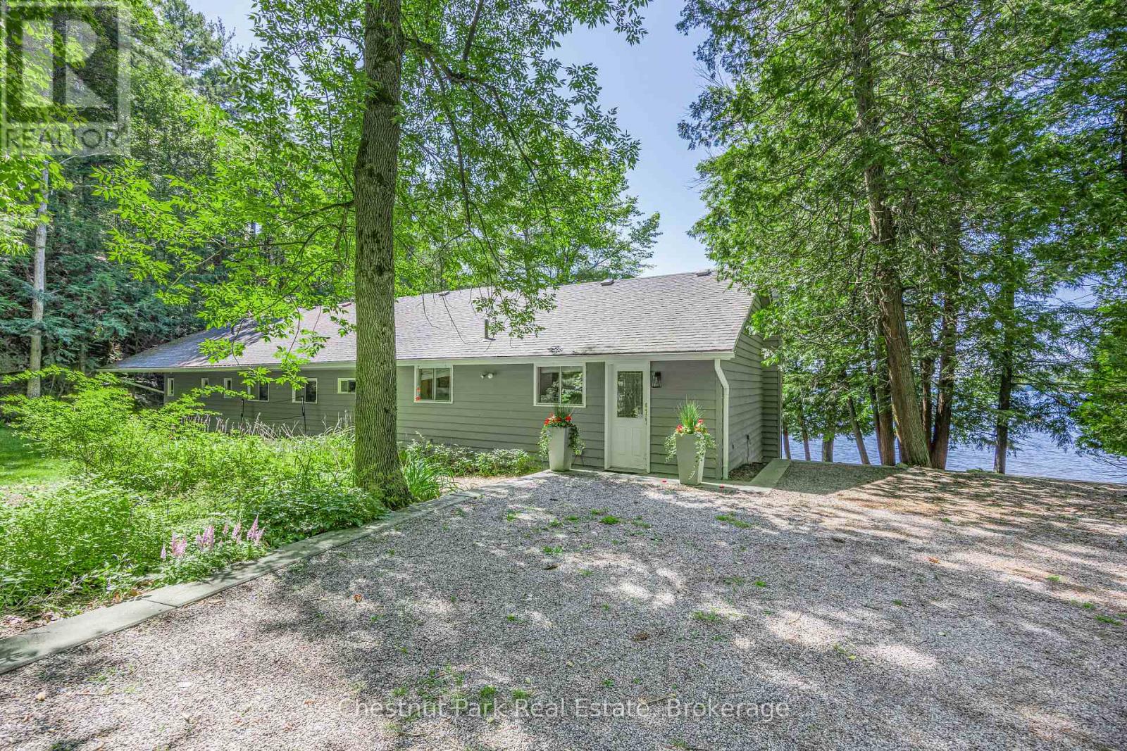 3 - 1251 Brackenrig Road N Property Photo 45