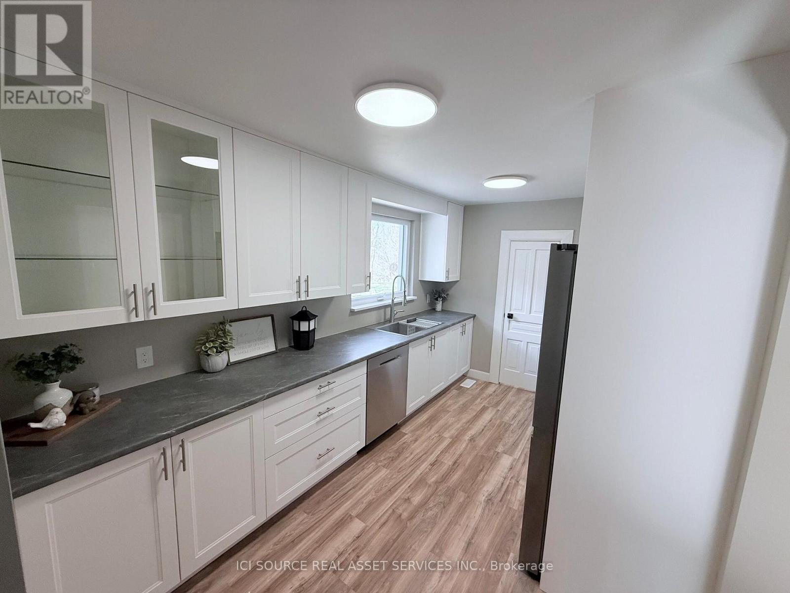 189 Rolph Street Property Photo 8