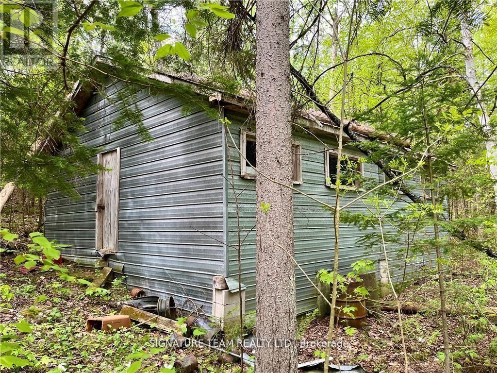 122 Western Drive Property Photo 12