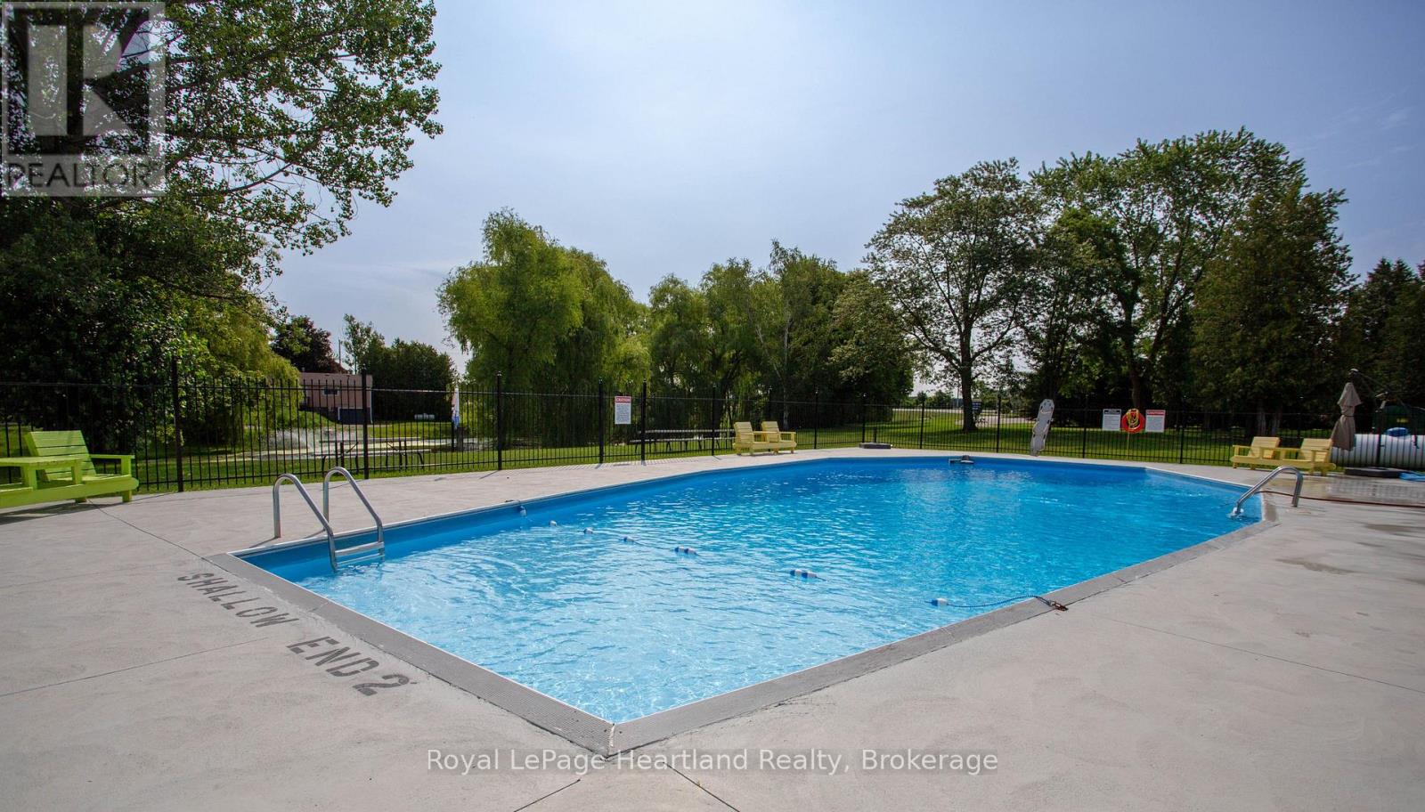 11 Bluffs View Boulevard Property Photo 19