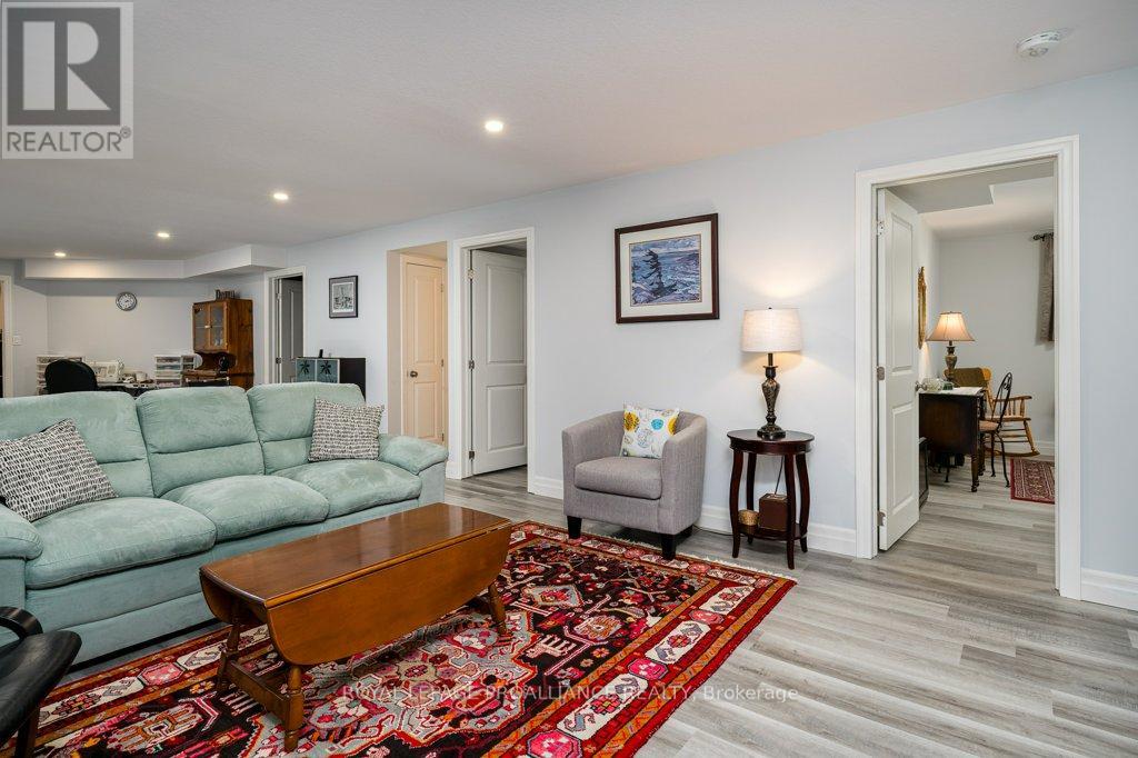 14 Caleb Crescent Property Photo 25