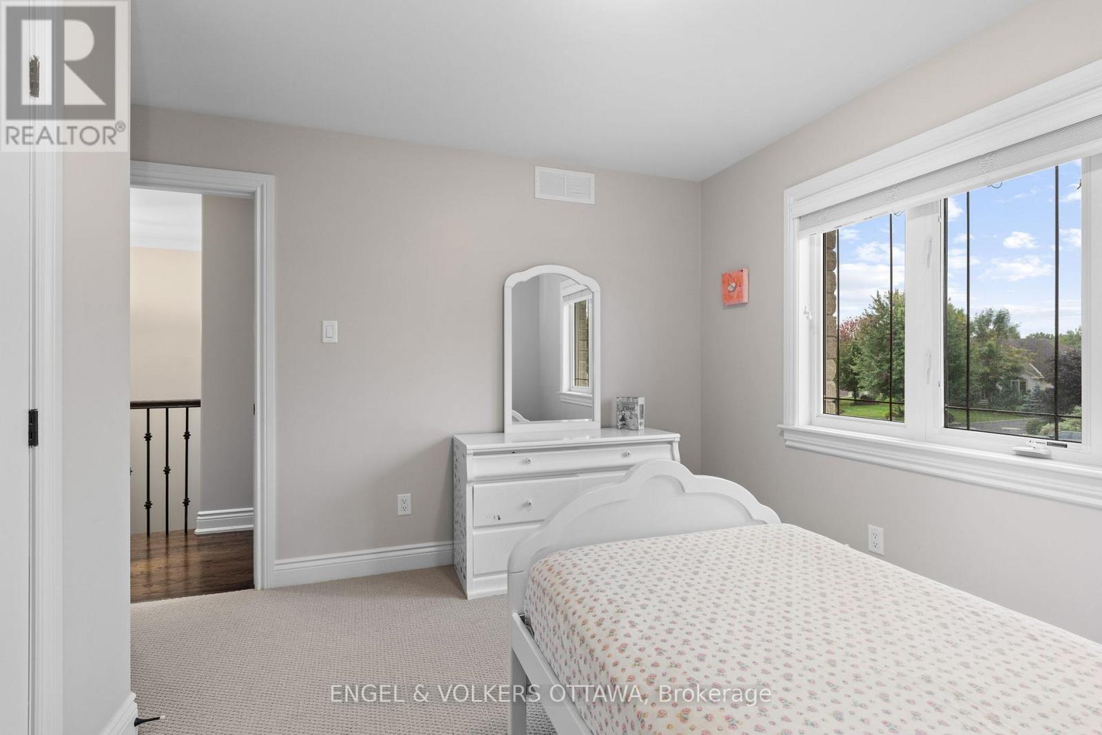 6808 Suncrest Drive Property Photo 29