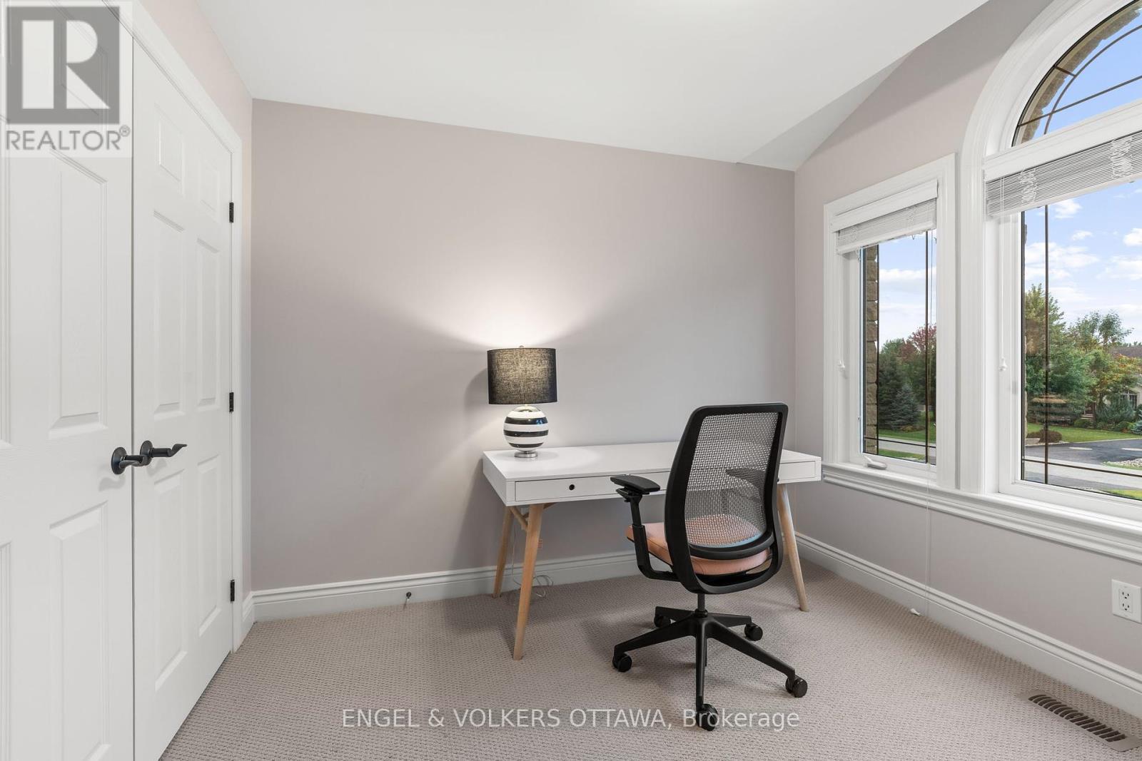 6808 Suncrest Drive Property Photo 31