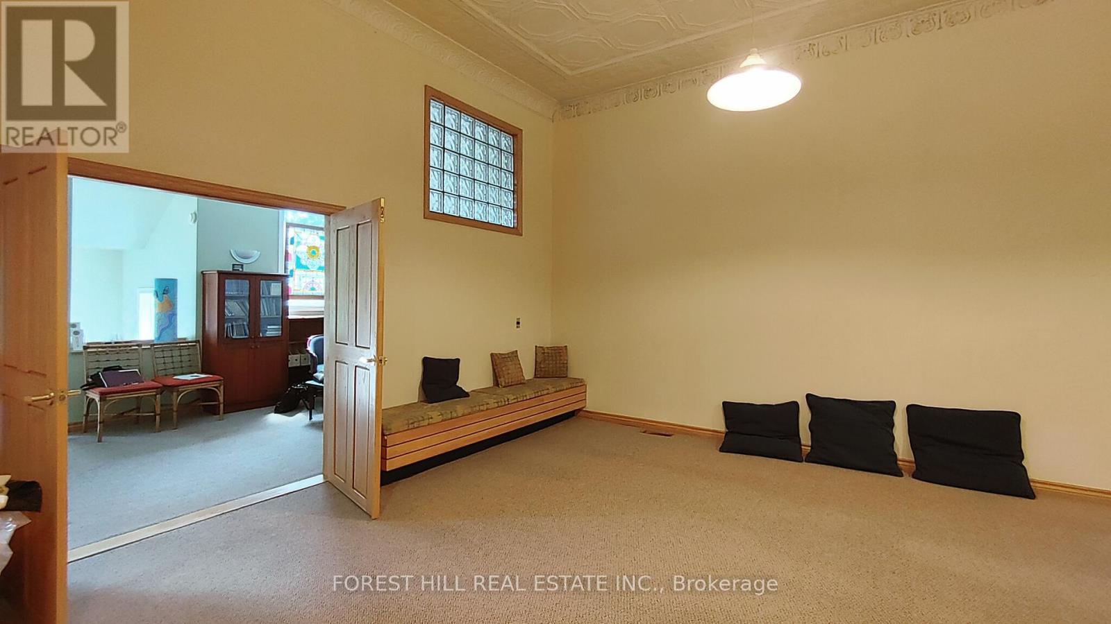 357 Wilmont Avenue Property Photo 4