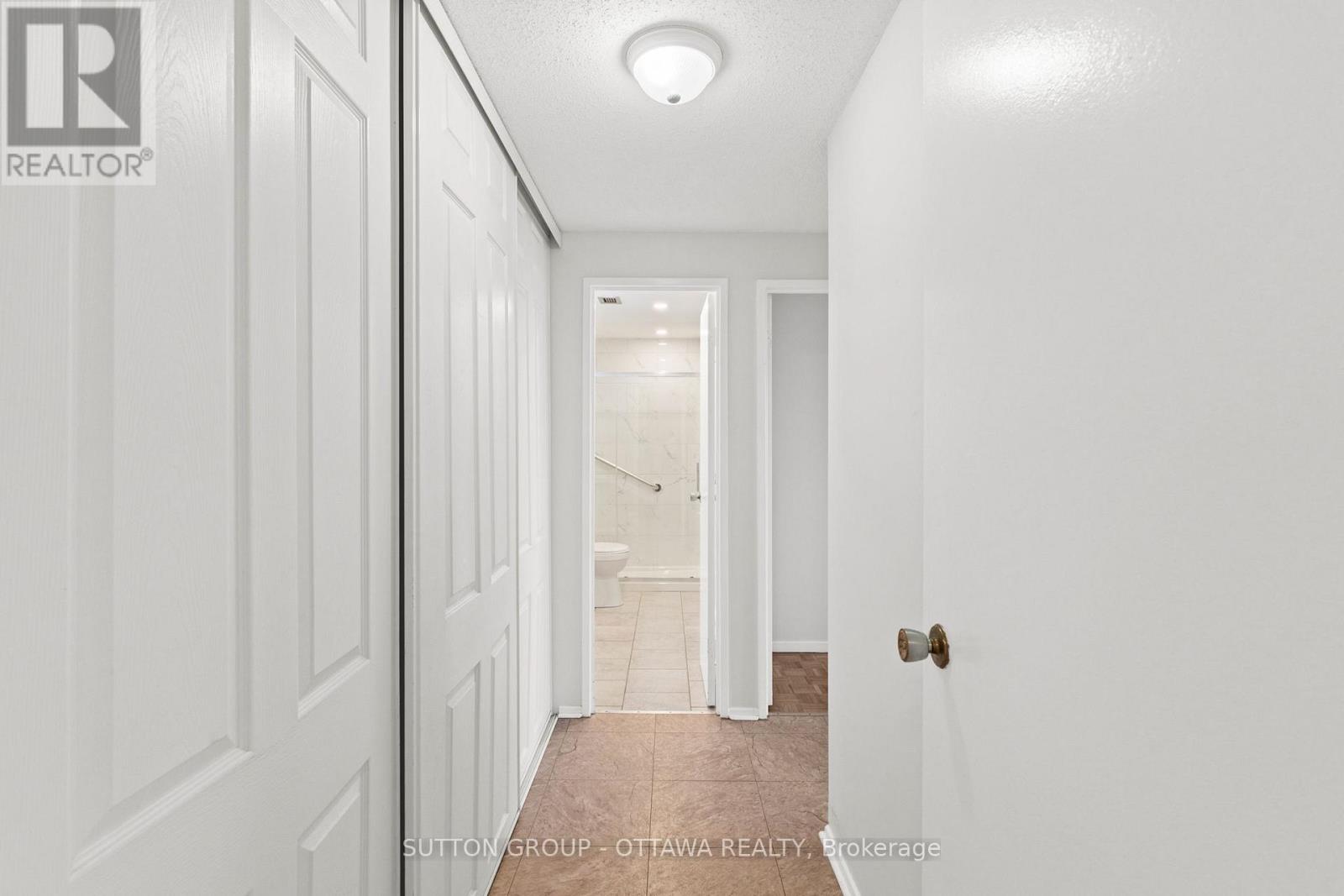410 - 3100 Carling Avenue E Property Photo 7