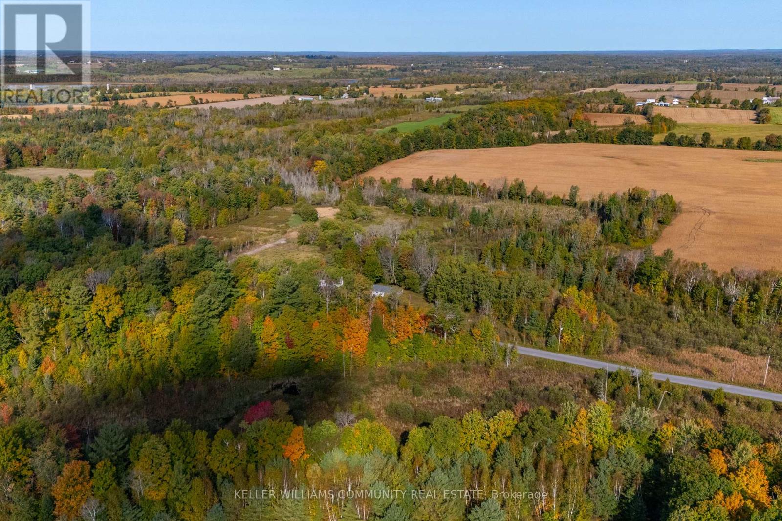 1012 12th Line W Property Photo 4