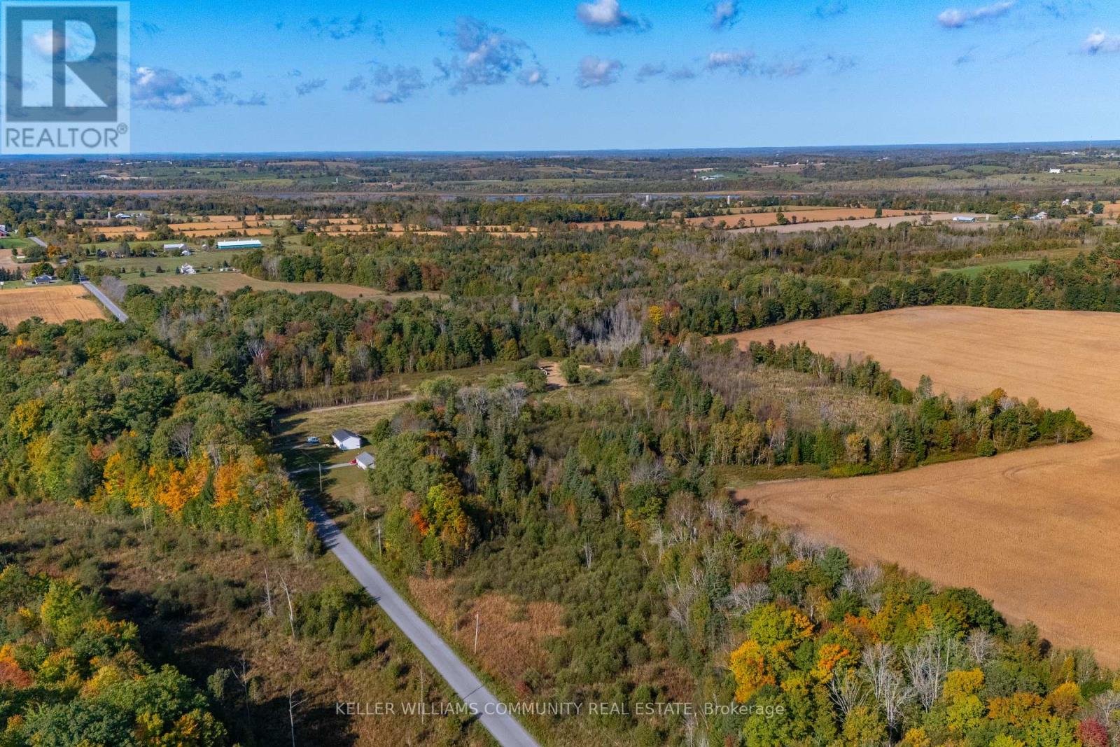 1012 12th Line W Property Photo 5
